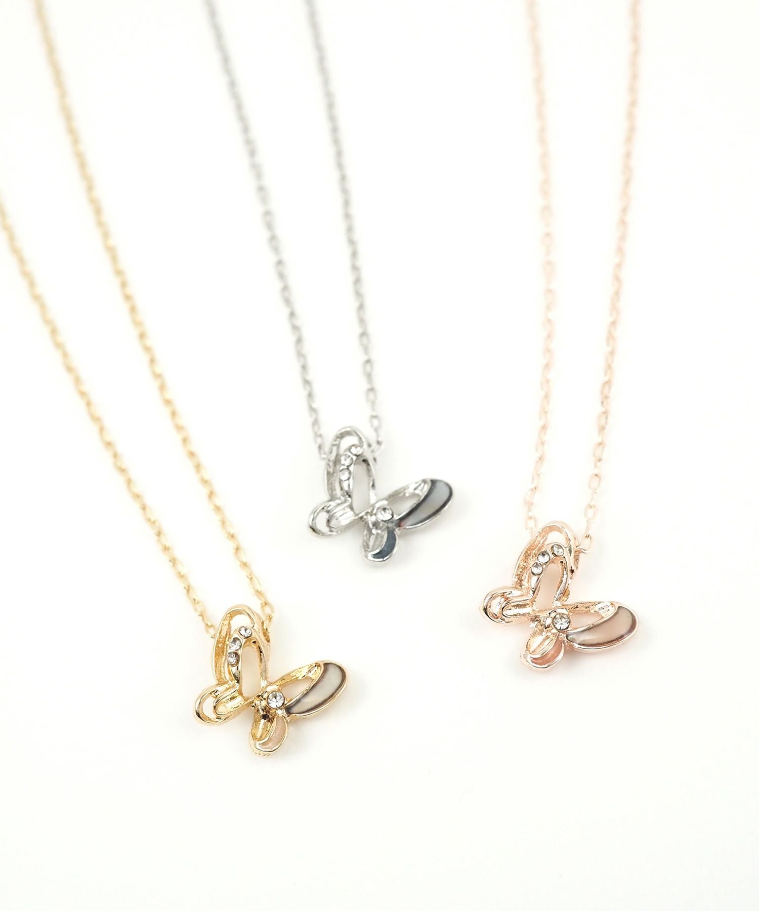 アシンメトリーバタフライネックレス | 【公式】MUK ONLINE SHOP｜人気