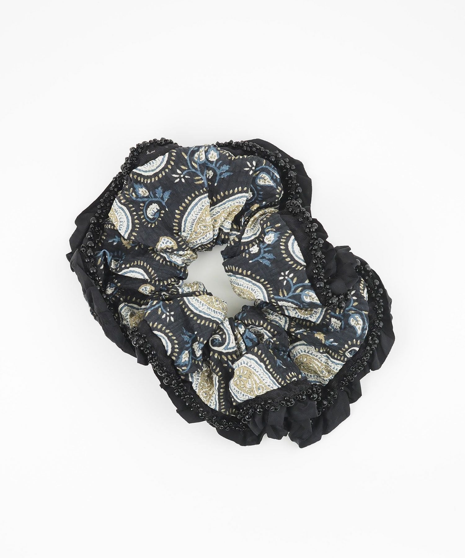 【web限定】オリエンタルフリルビーズシュシュ