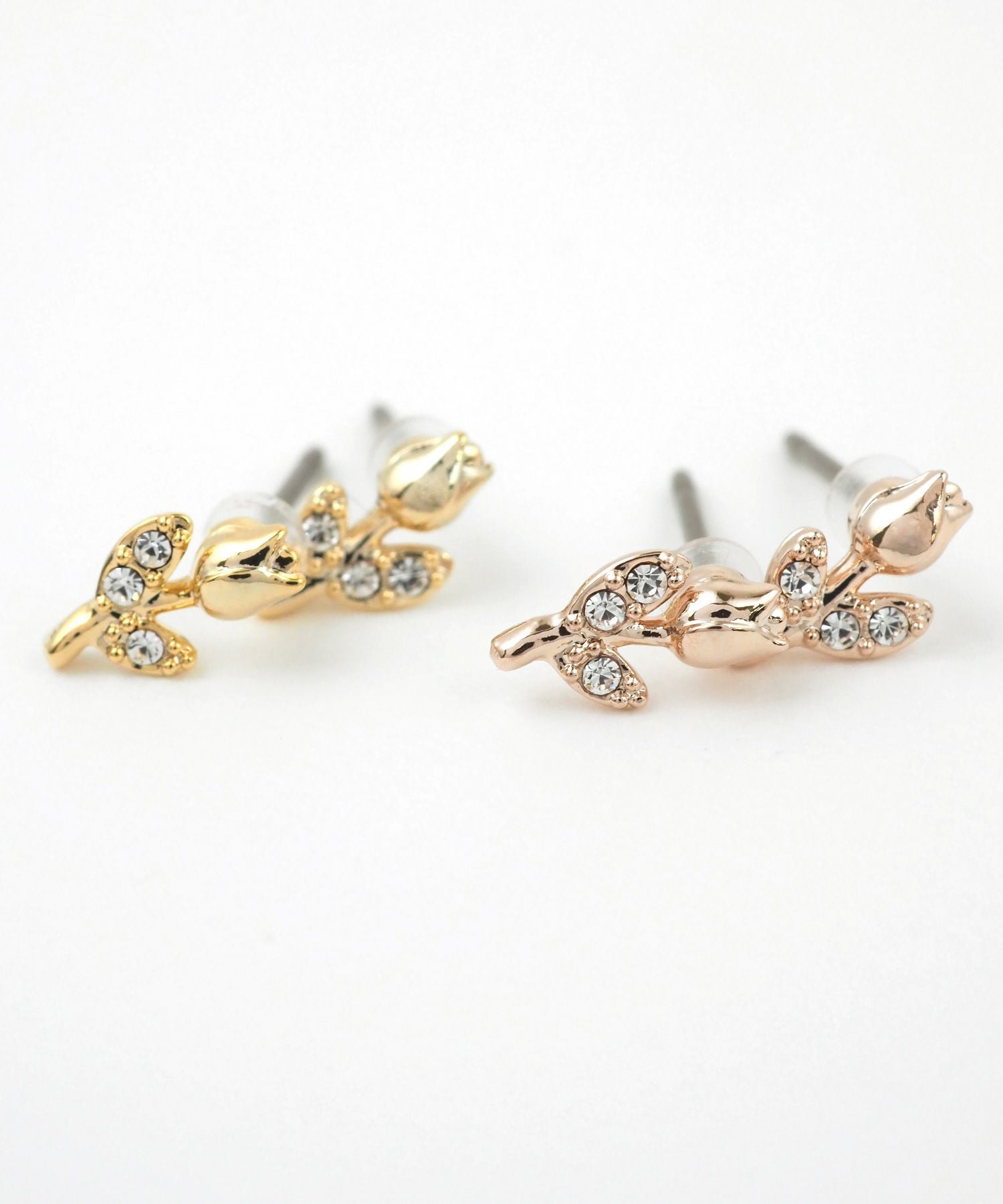 【web限定】ルミミニチューリップピュアチタンポストピアス【Lumirise】