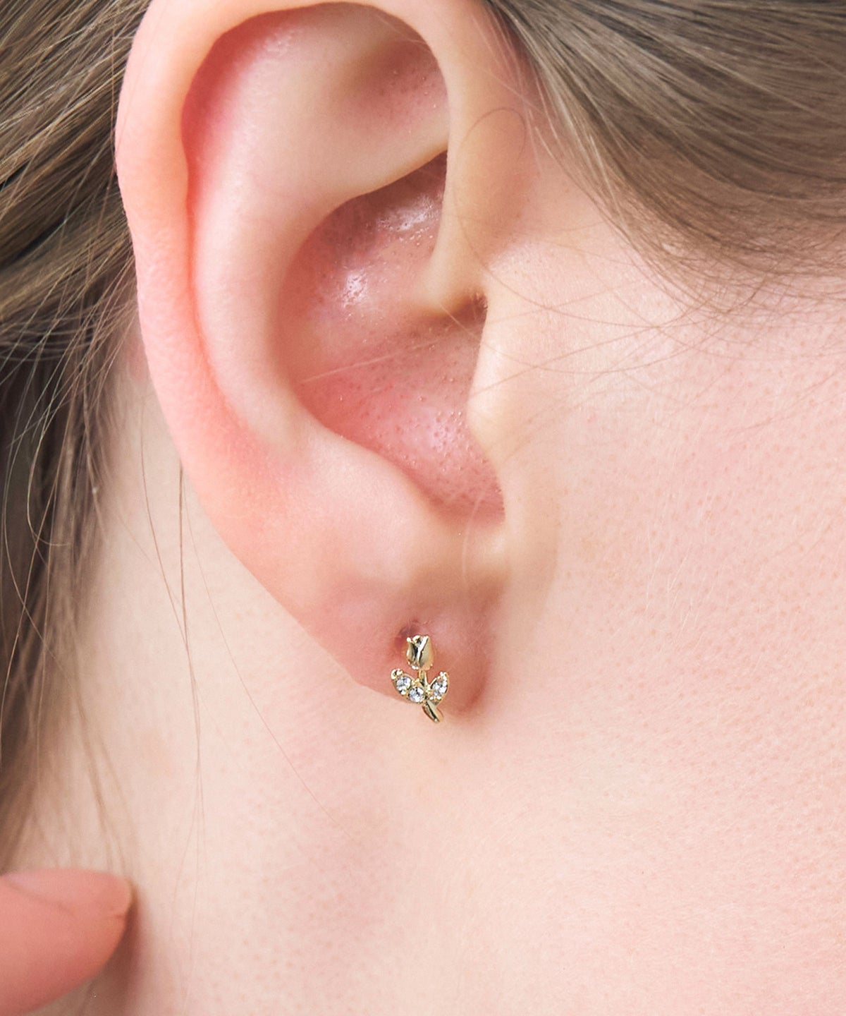 【web限定】ルミミニチューリップピュアチタンポストピアス【Lumirise】