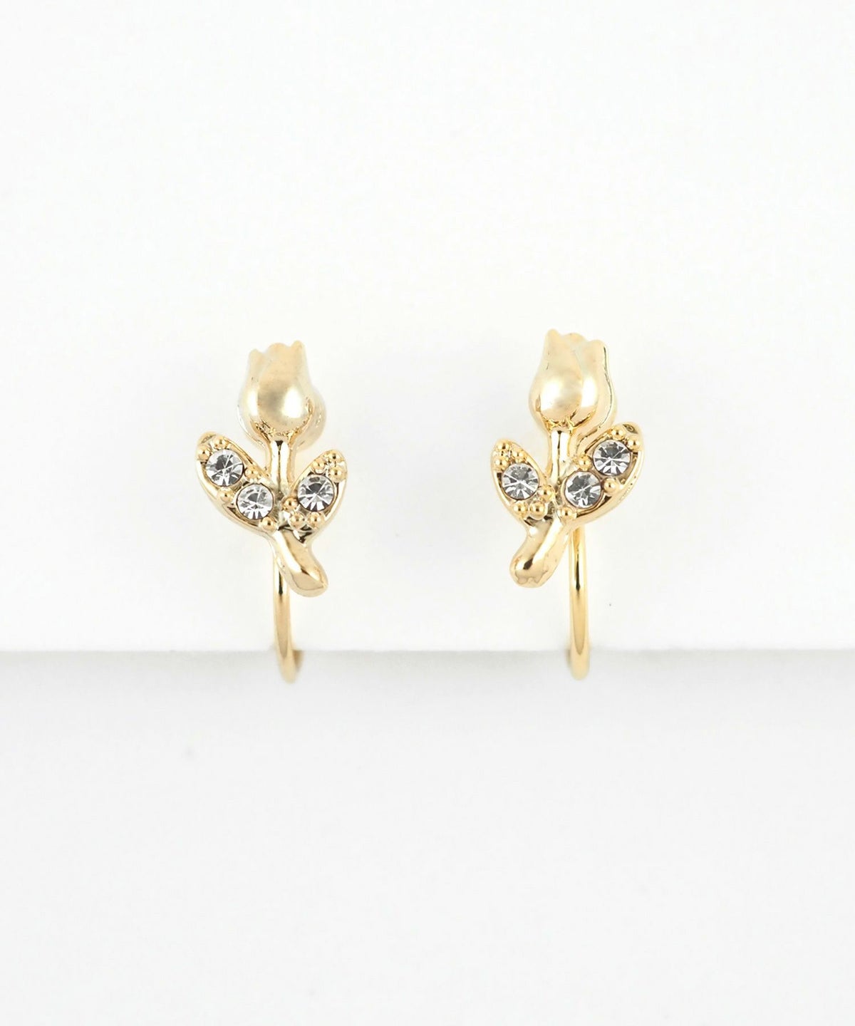 【web限定】ルミミニチューリップノンホールイヤリング【Lumirise】