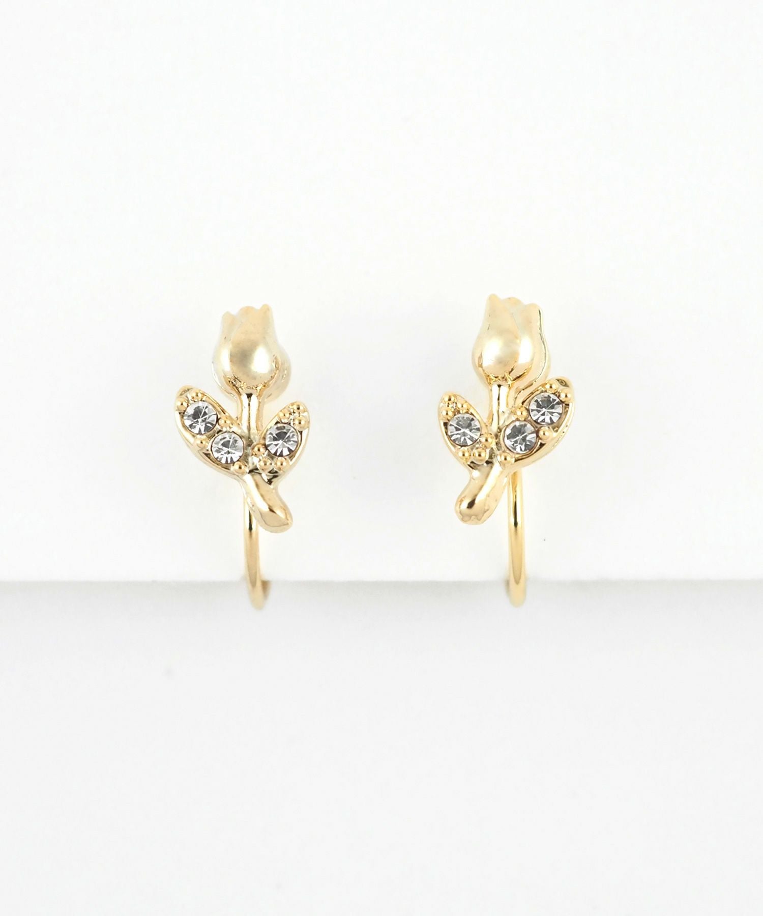 【web限定】ルミミニチューリップノンホールイヤリング【Lumirise】