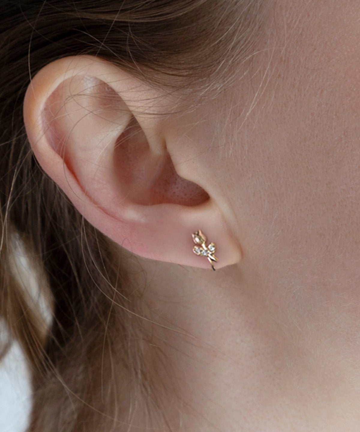 【web限定】ルミミニチューリップノンホールイヤリング【Lumirise】