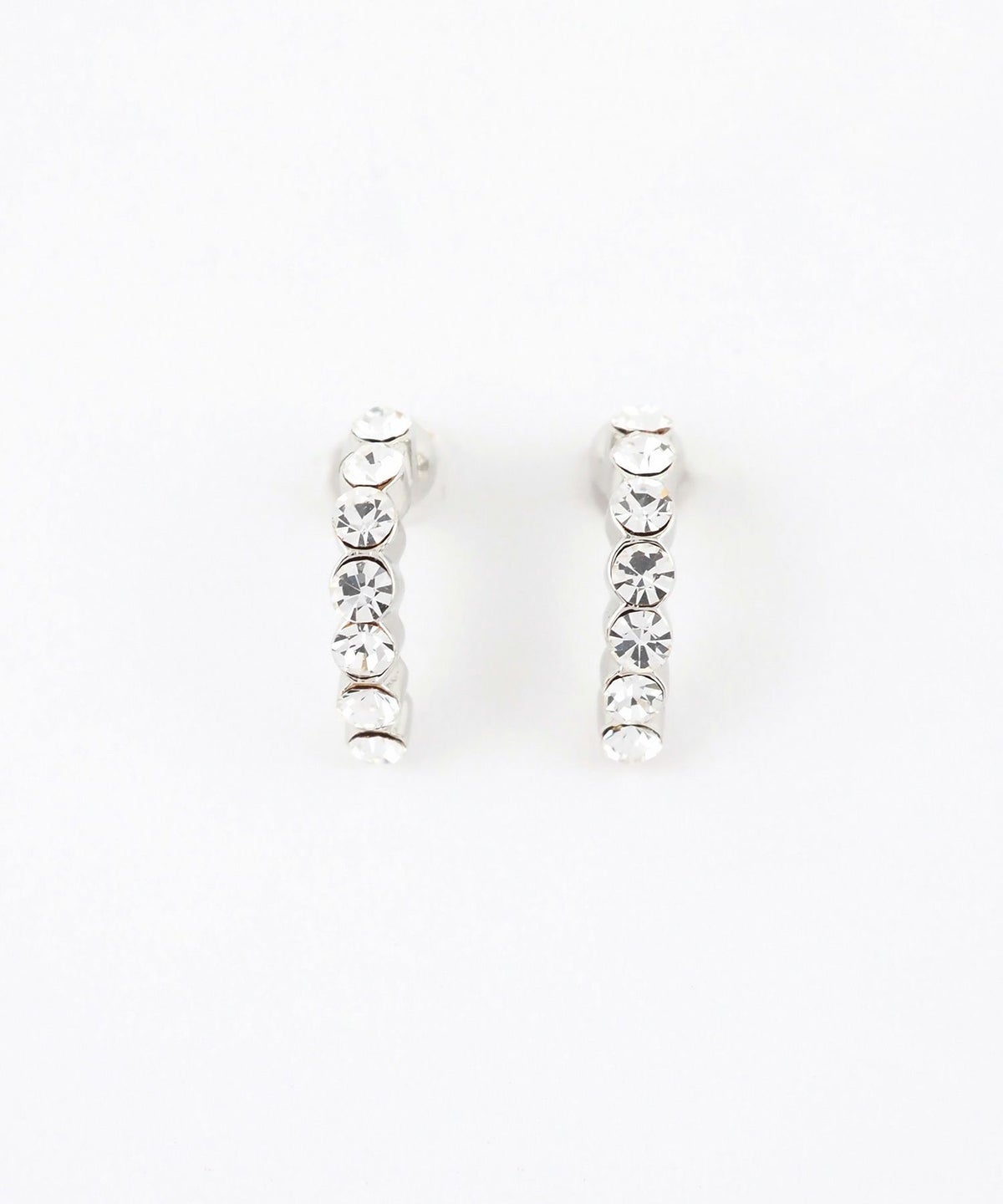 【web限定】ルミパヴェフープピュアチタンポストピアス【Lumirise】