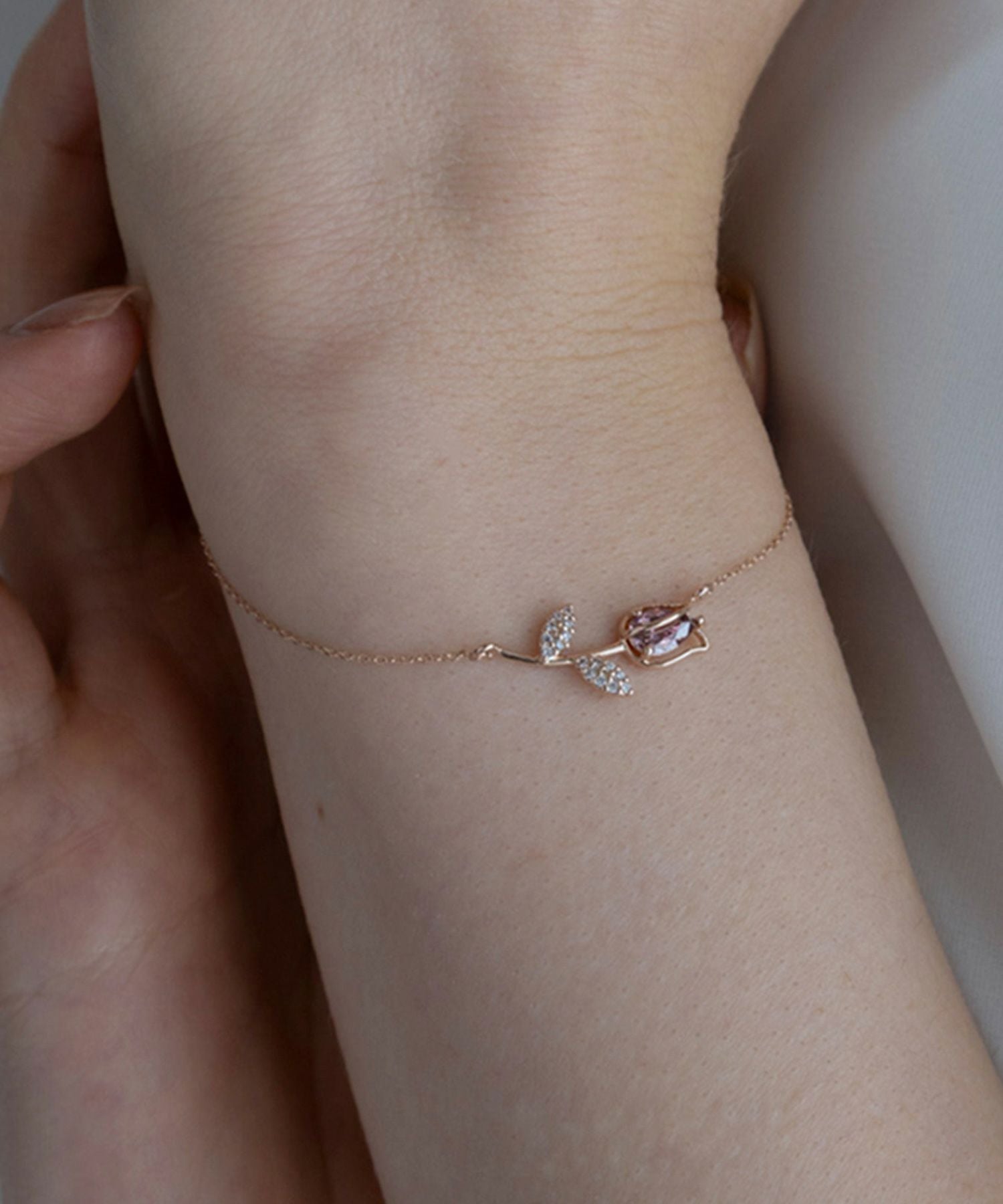 チューリップカラーキュービックブレスレット【MUK shady sophy】