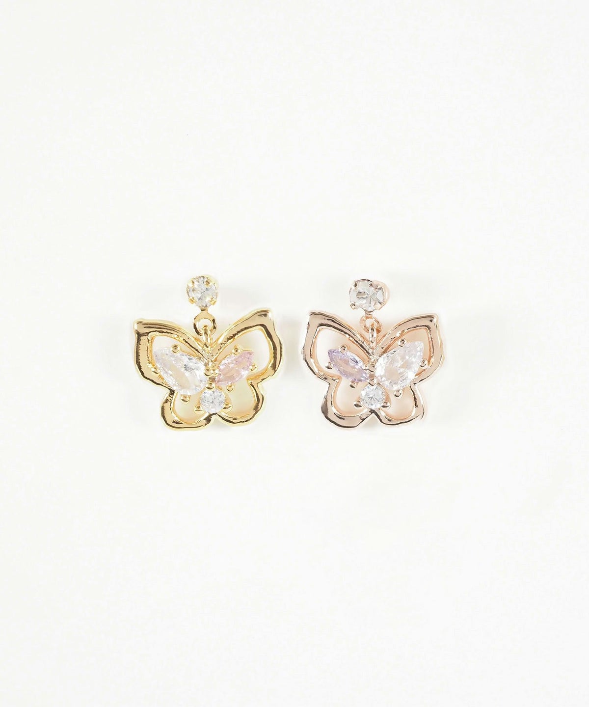 バタフライスイングチタンポストピアス【MUK shady sophy】