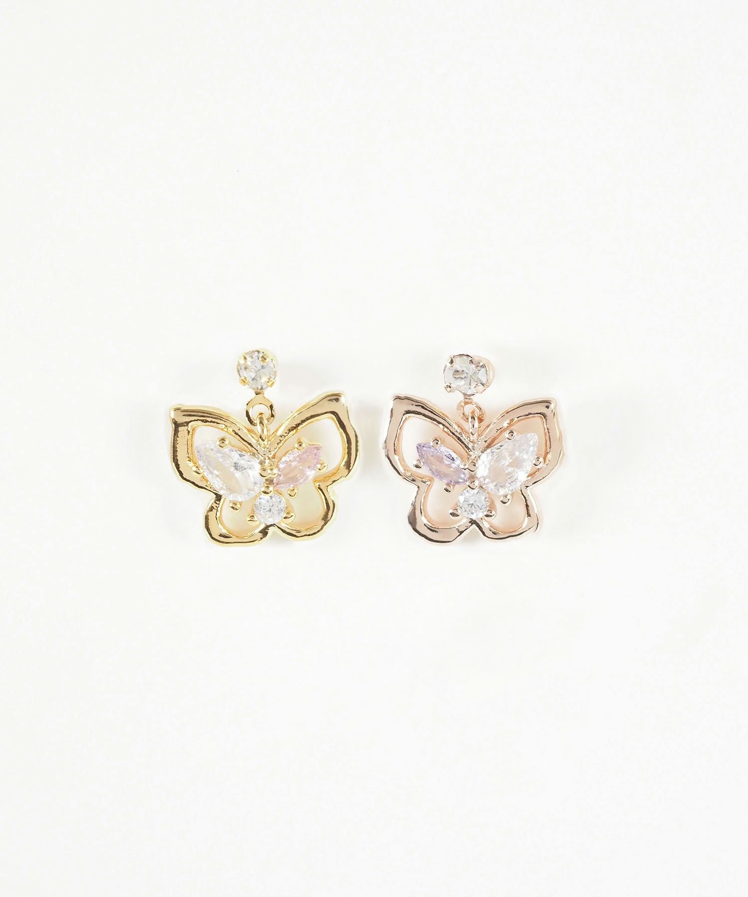 バタフライスイングチタンポストピアス【MUK shady sophy】