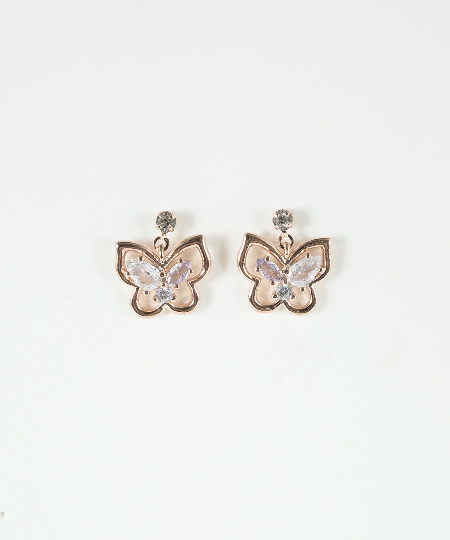 バタフライスイングチタンポストピアス【MUK shady sophy】