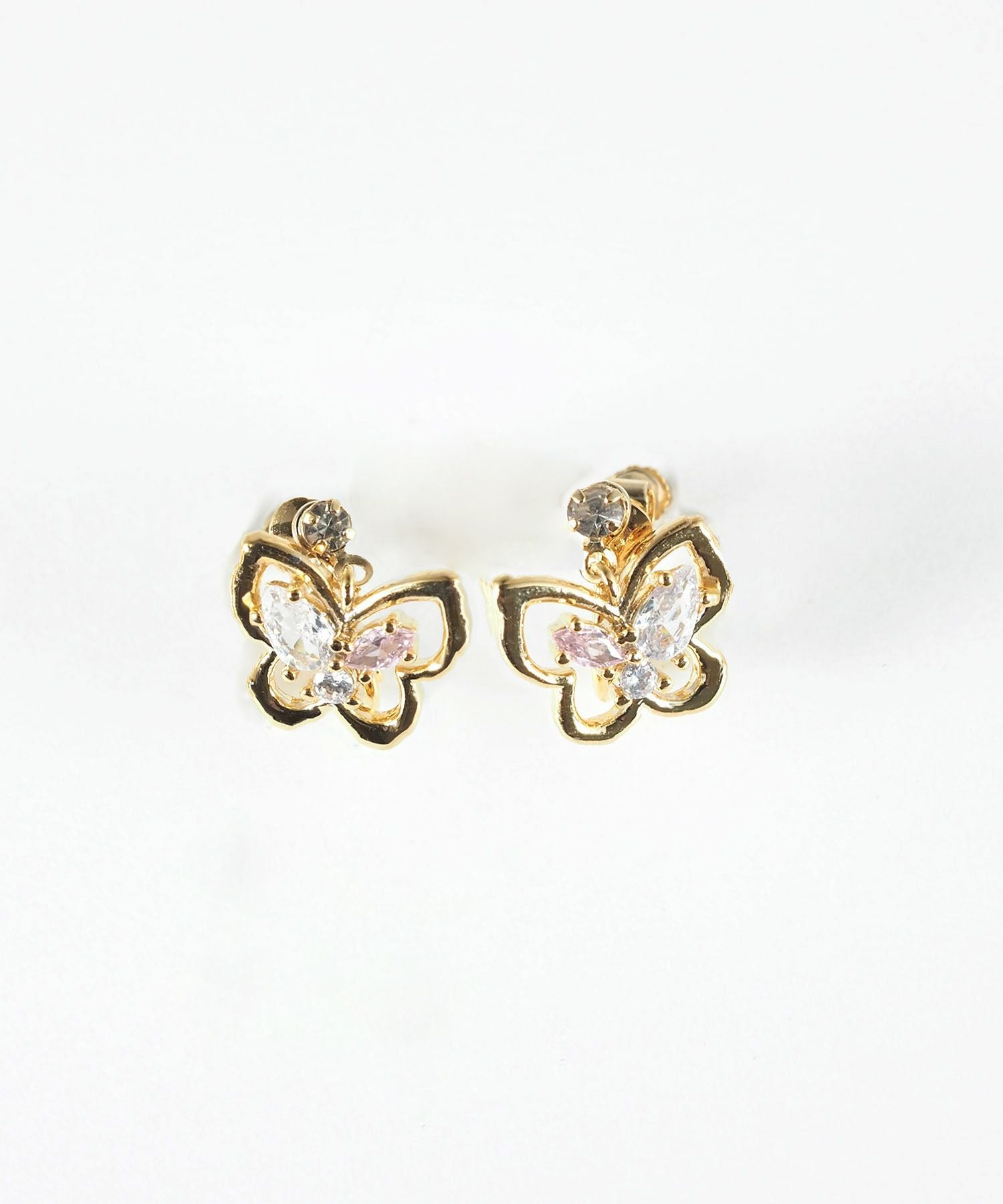 バタフライスイングイヤリング【MUK shady sophy】