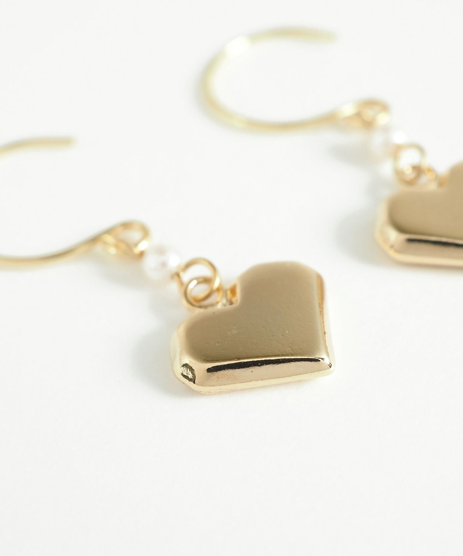 メタルハートフックピアス