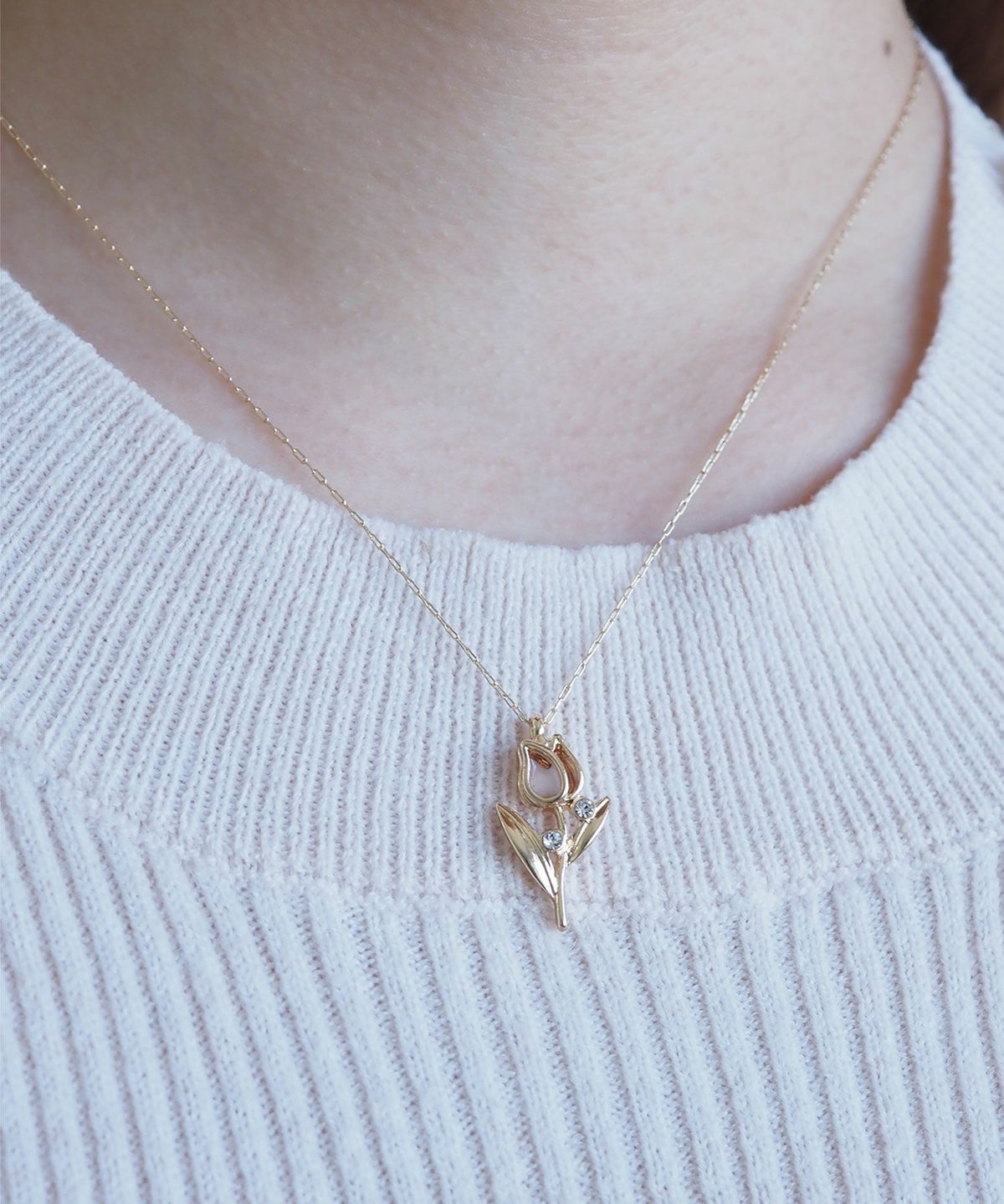 チューリップネックレス