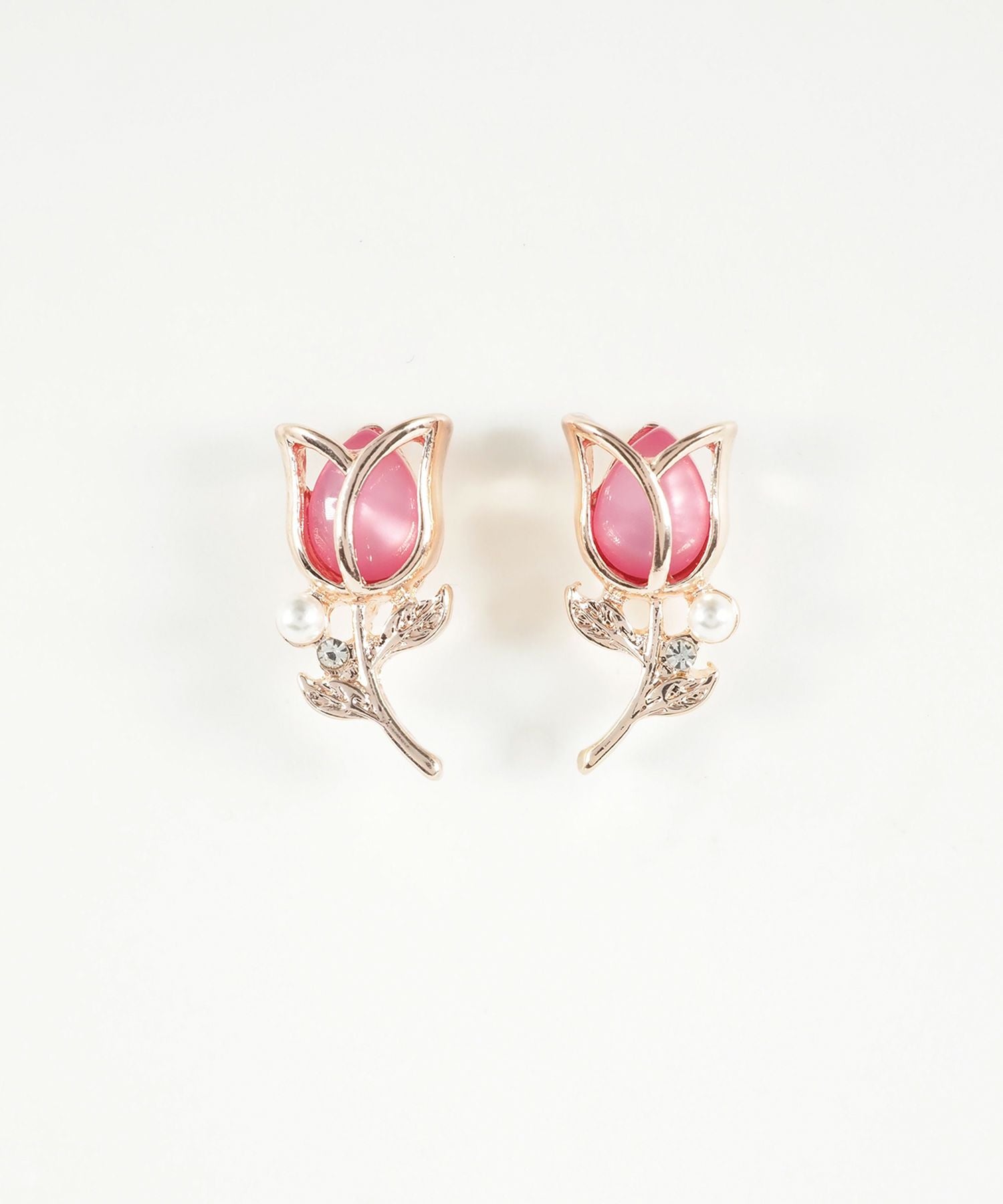 キャッツアイチューリップチタンポストピアス