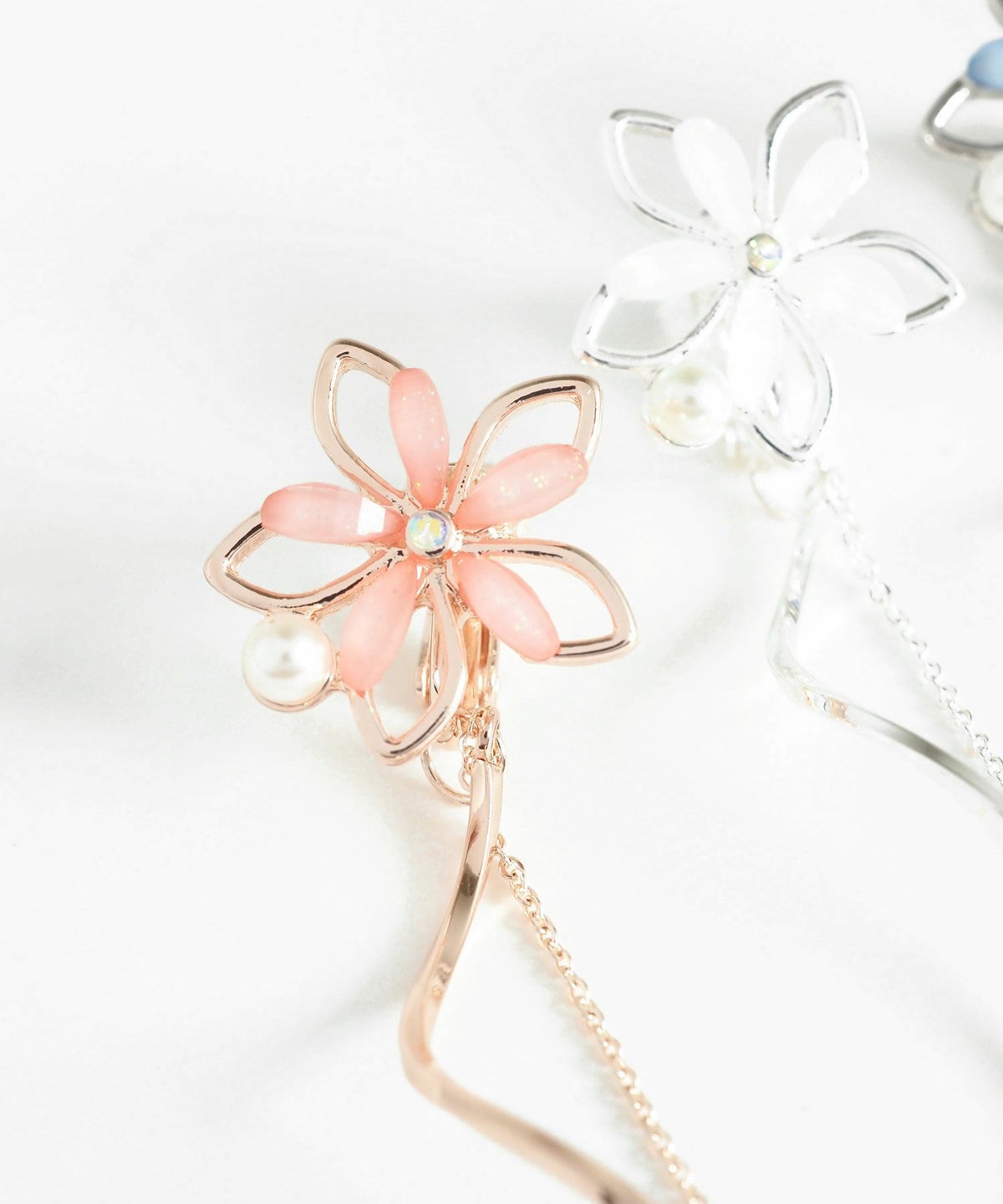 フルールウェーブイヤリング