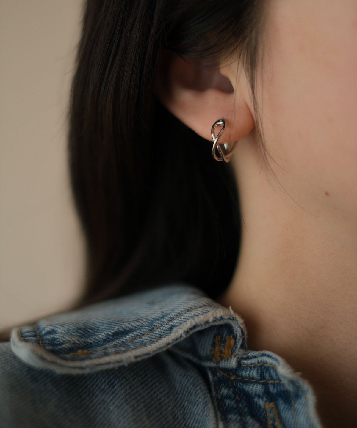 【web限定】Sleekクロスフープチタンポストピアス