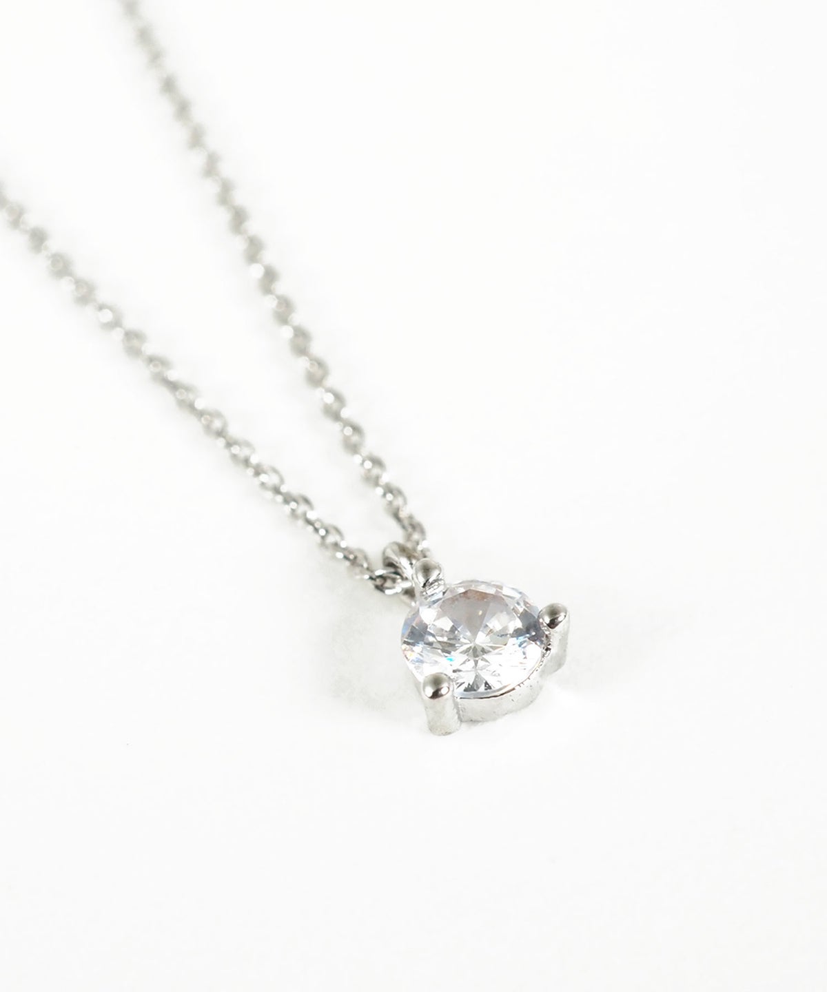 サークルジルコニアネックレス