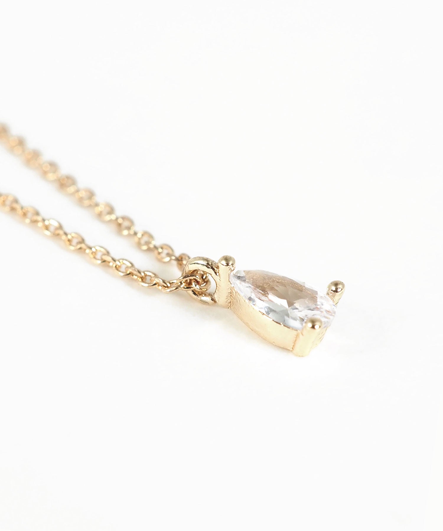 ドロップジルコニアネックレス