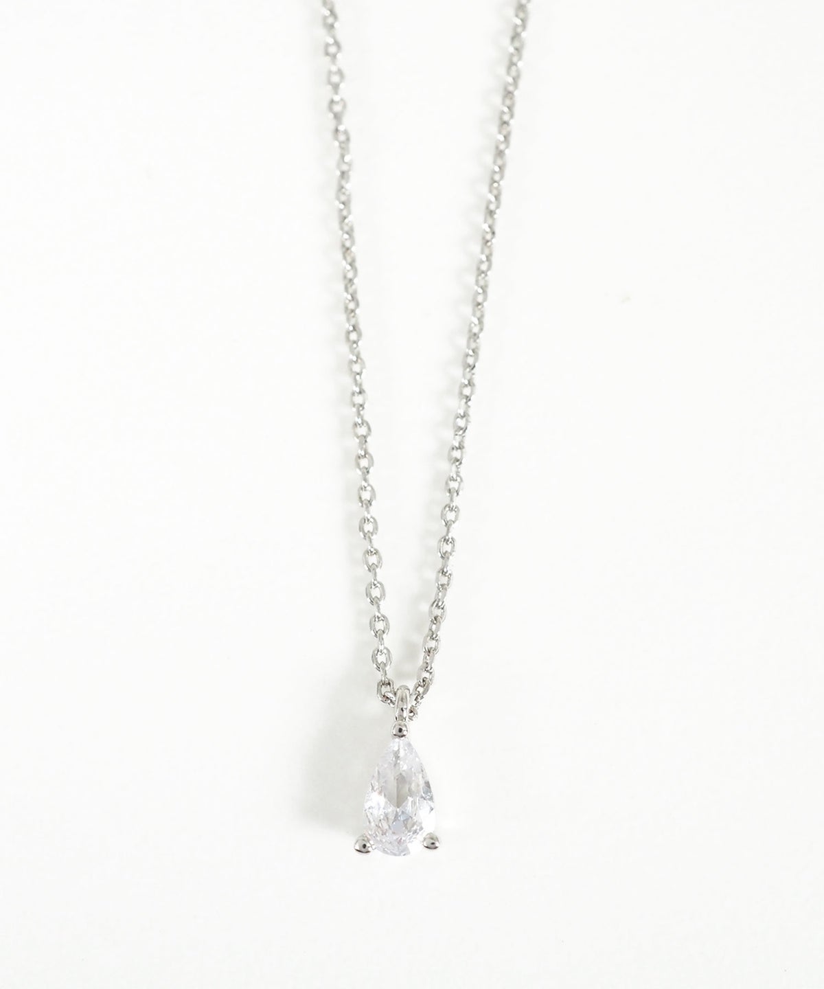 ドロップジルコニアネックレス