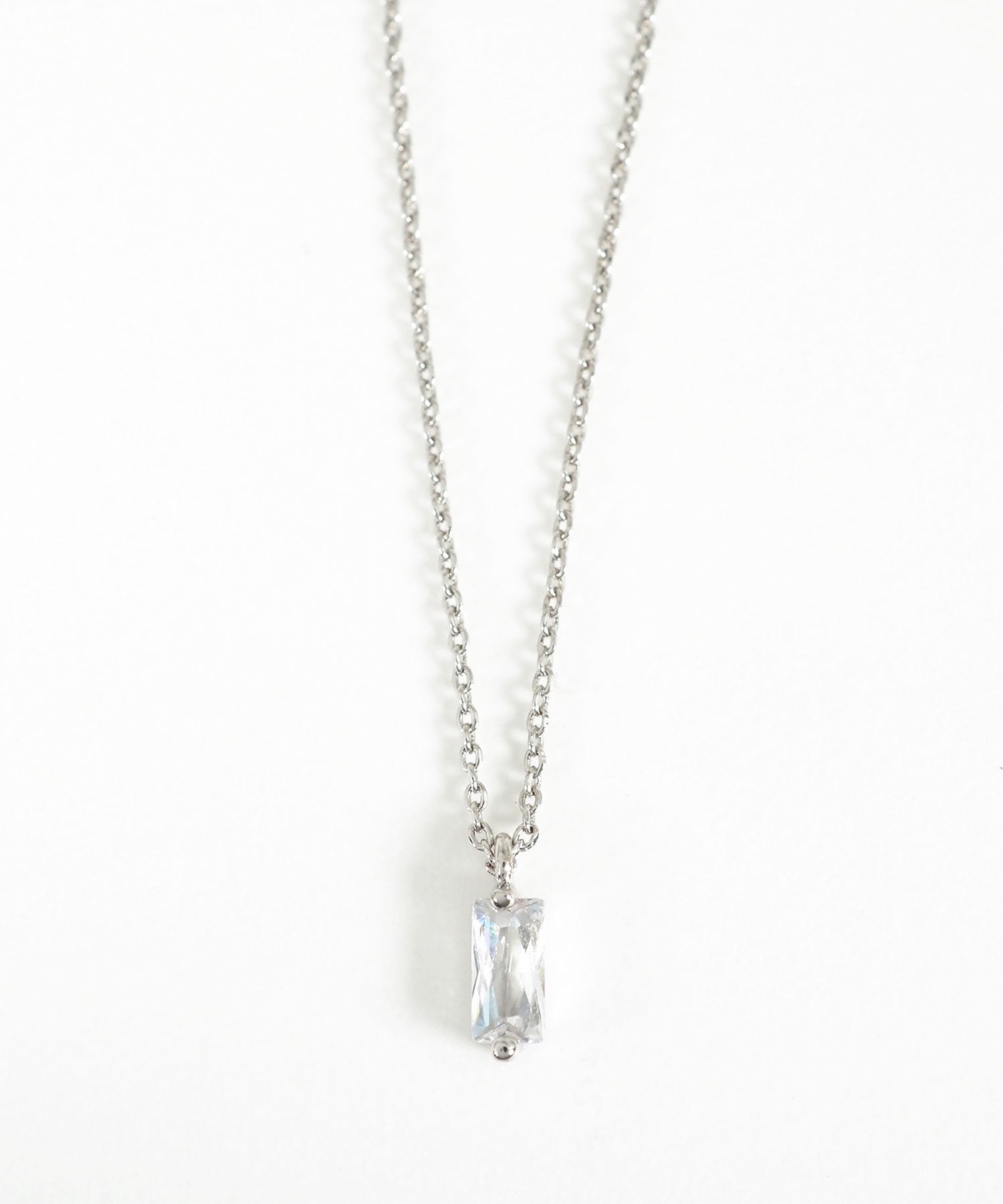 レクタングルジルコニアネックレス