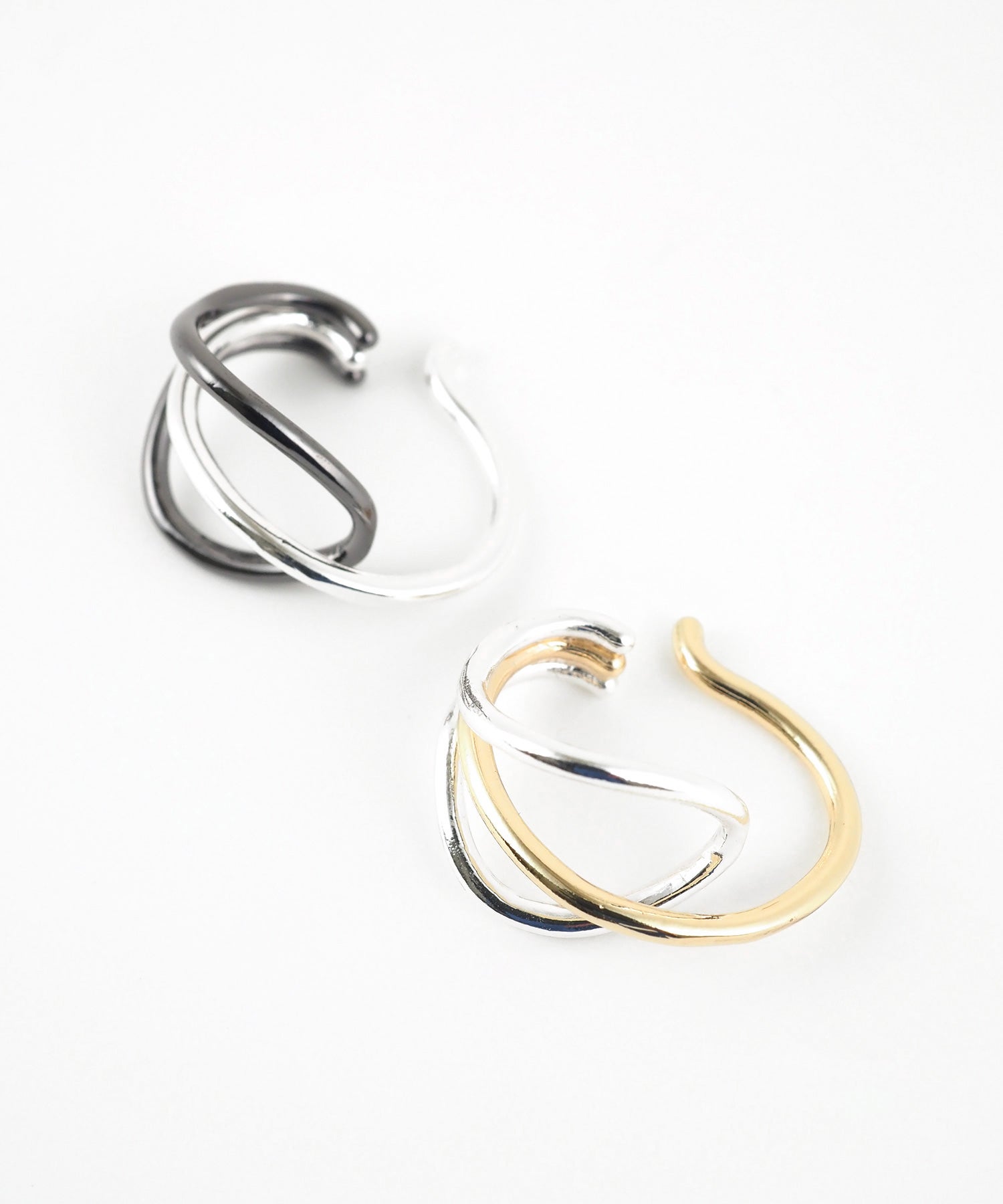 コンビカラークロスラインイヤーカフ