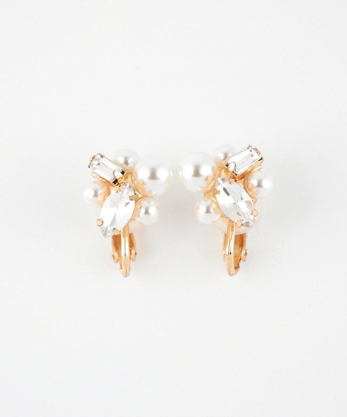 クラシカルビジューミックスフォルムクリップイヤリング