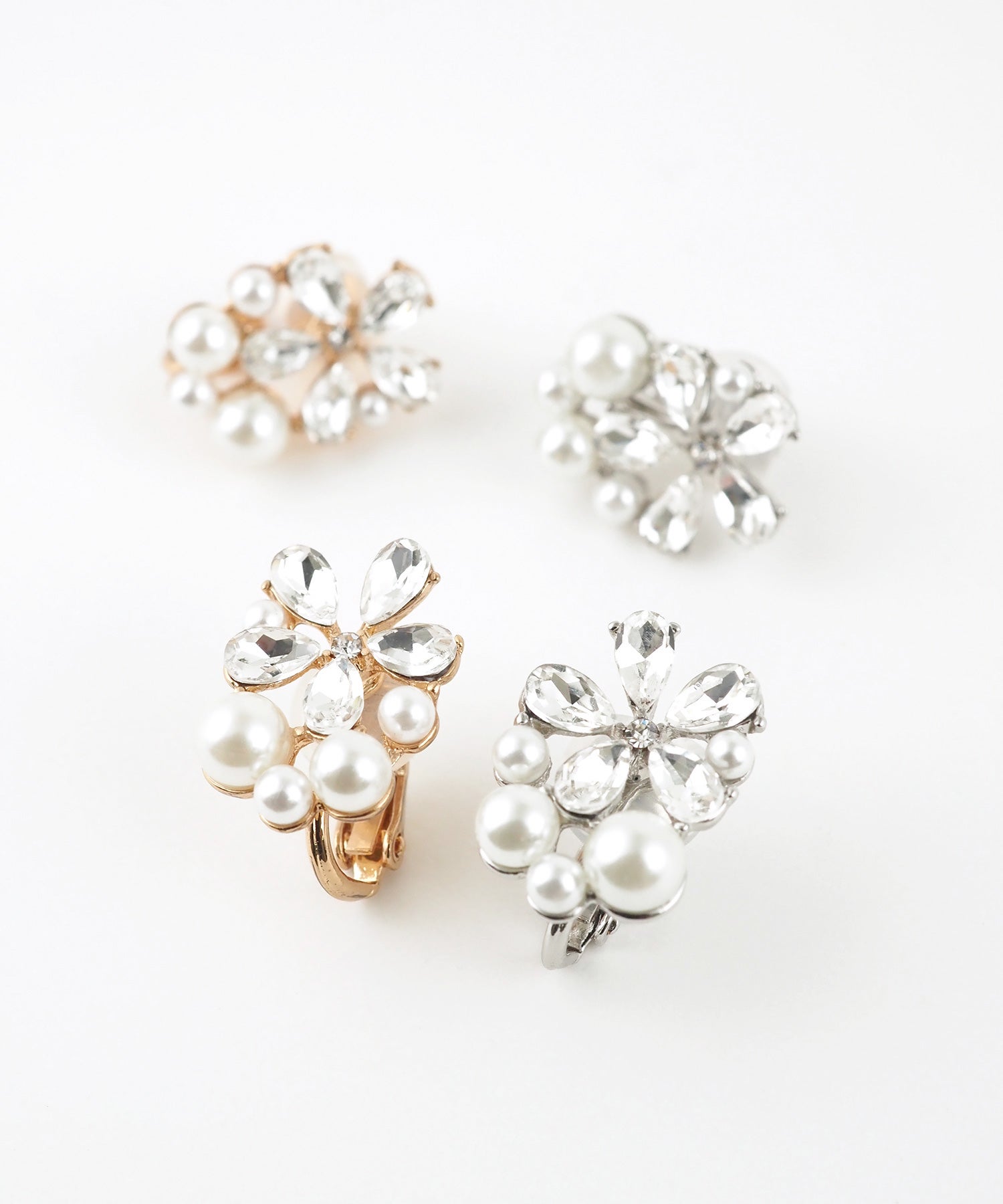 フラワービジューノーブルパールクリップイヤリング | 【公式】MUK
