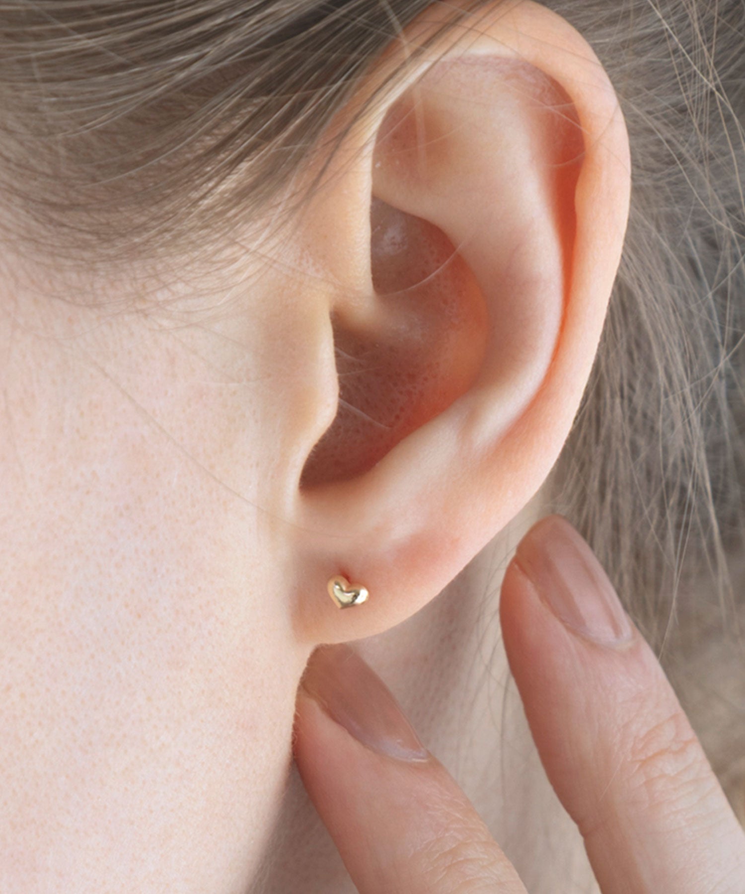 【web限定】[K10]コンテュアハートピアス