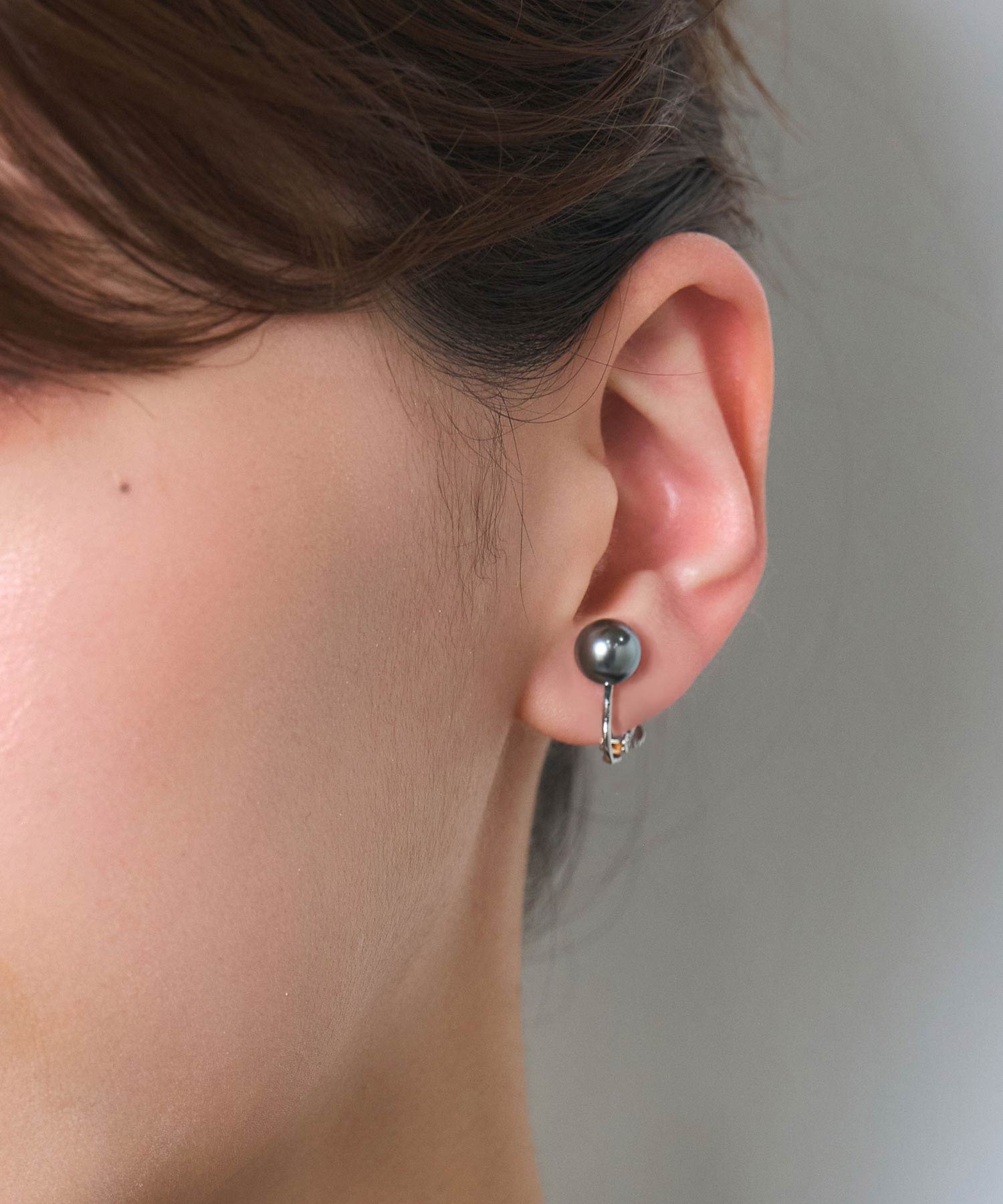 グレーガラスパールネックレス＆イヤリングセット