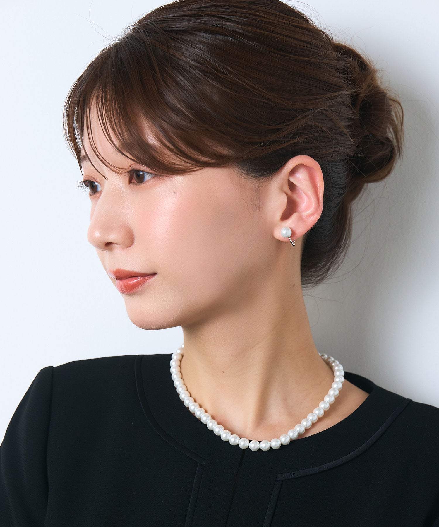 ホワイトガラスパールネックレス＆イヤリングセット