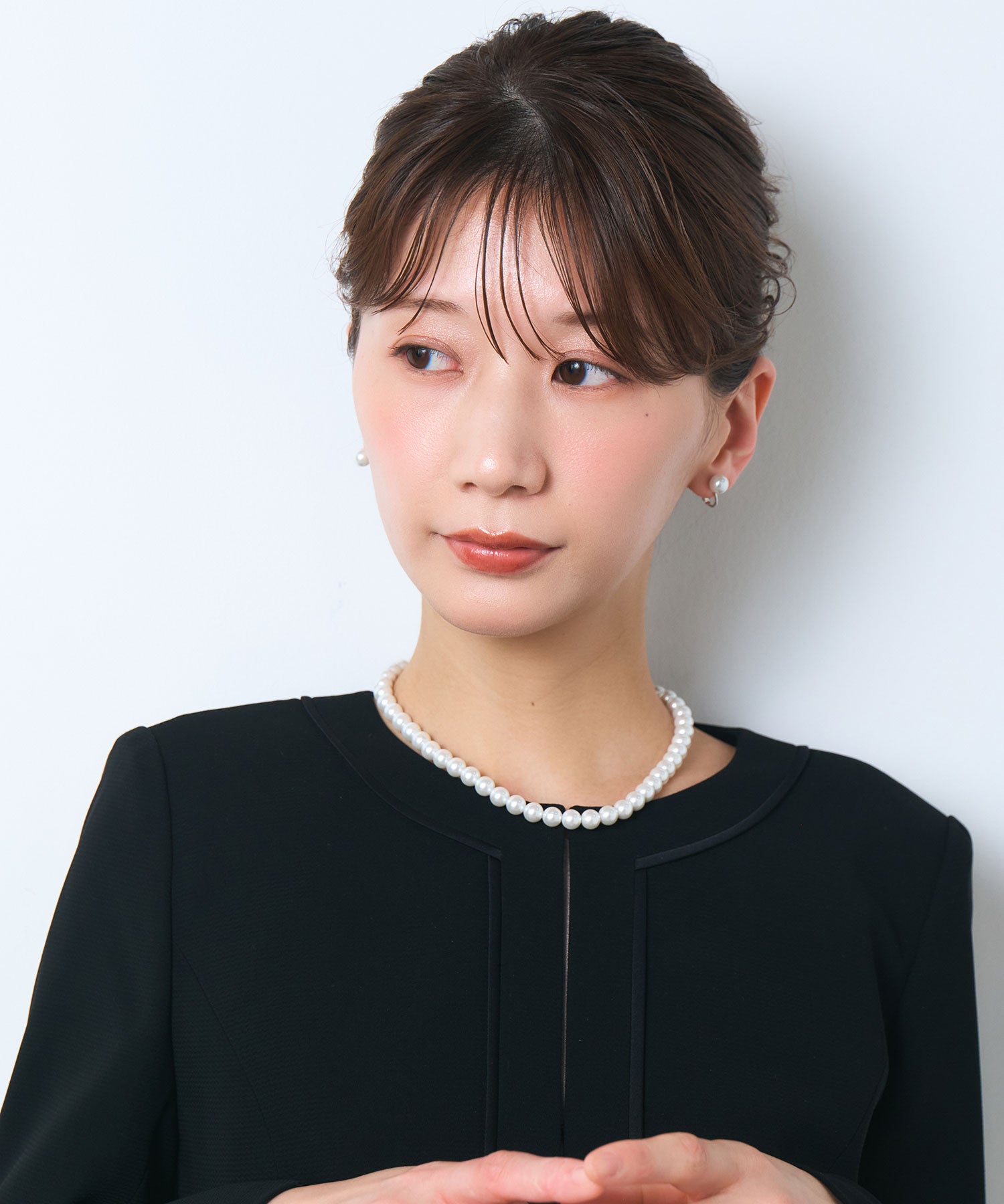 ホワイトガラスパールネックレス＆イヤリングセット