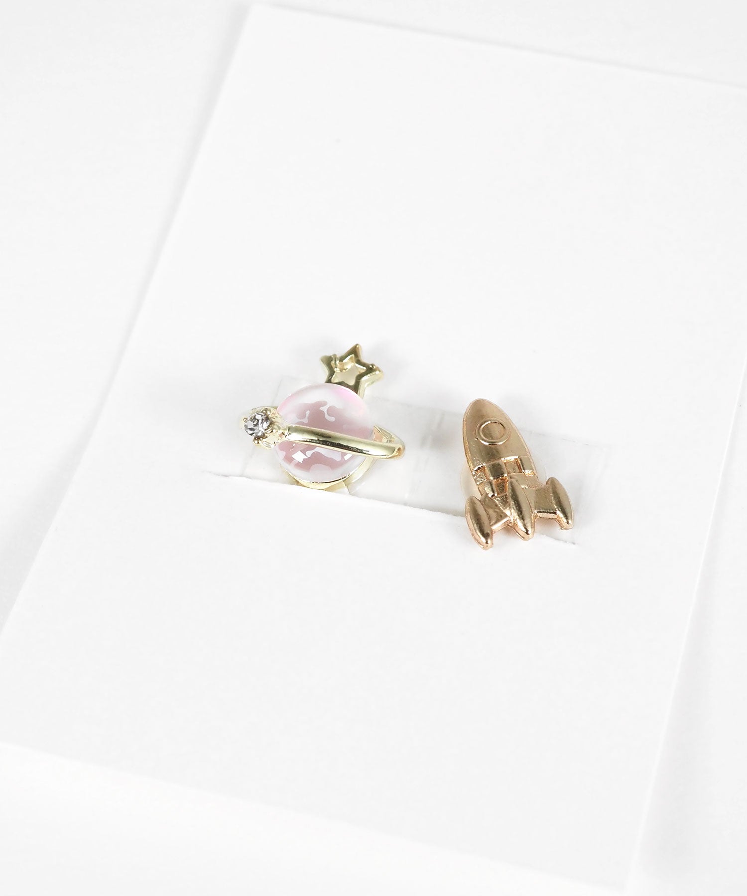 コズミックシールピアス【HARU：ME】 | 【公式】MUK ONLINE SHOP｜人気