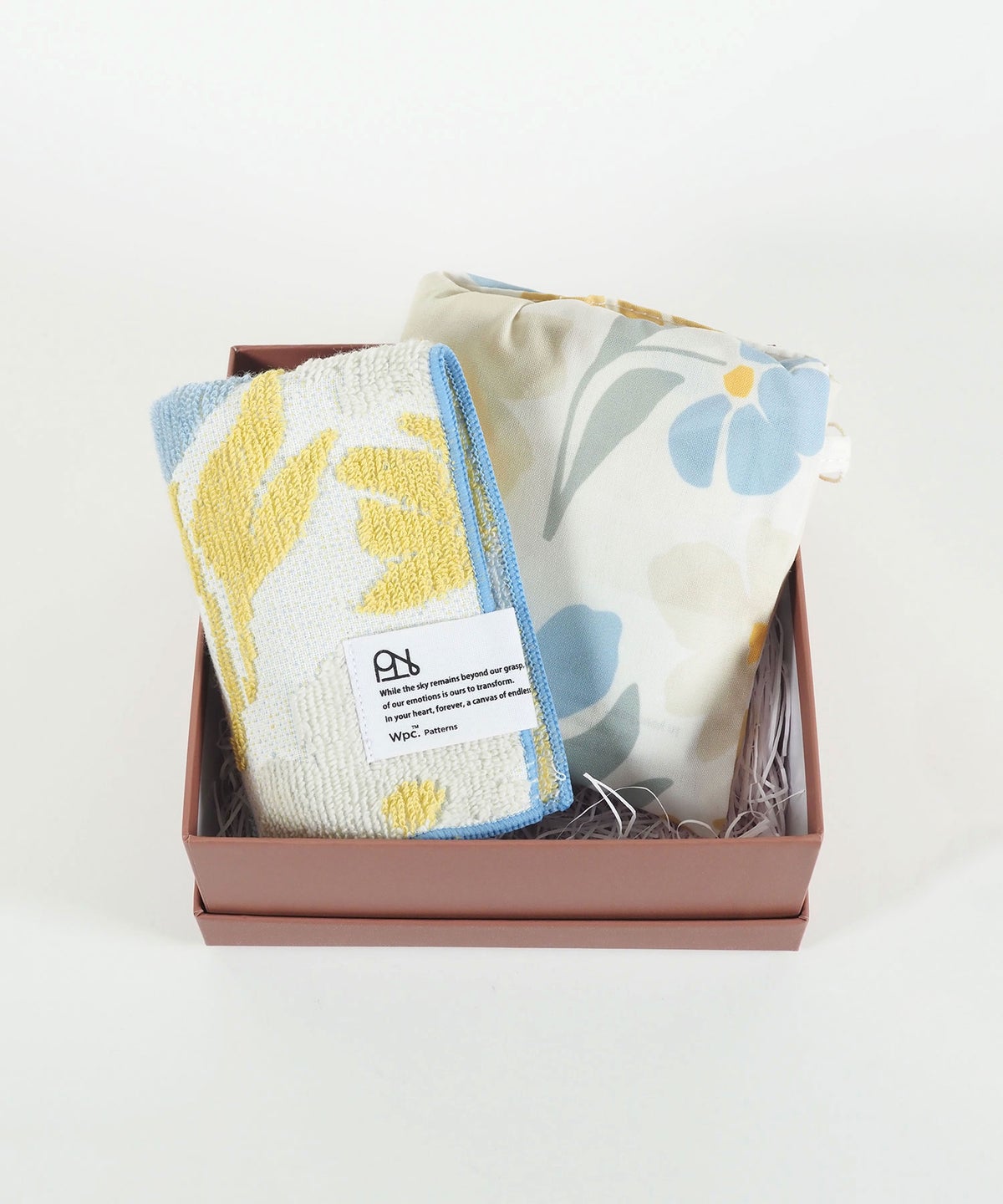 フラワーパターンハンカチ＆トートバッグギフトセット