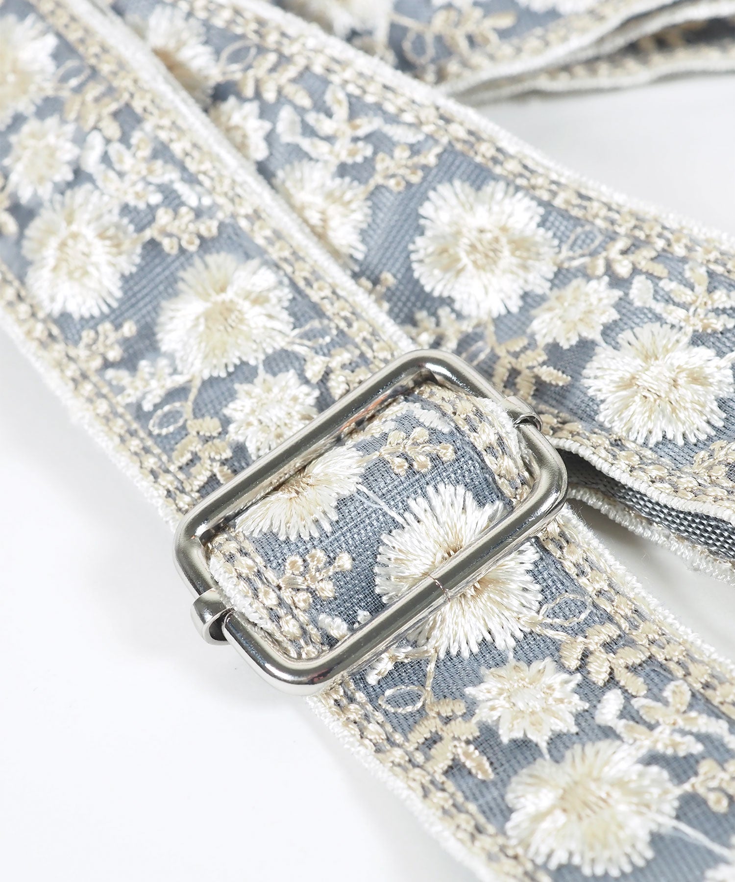 クラシカルフラワー刺繍リボンマルチショルダーストラップ | 【公式