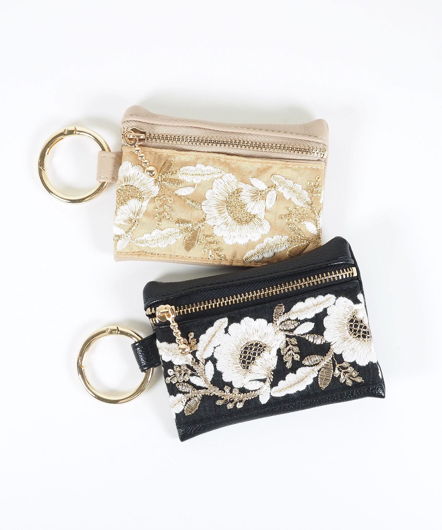 クラシカルフラワー刺繍チャームポーチ | 【公式】MUK ONLINE SHOP