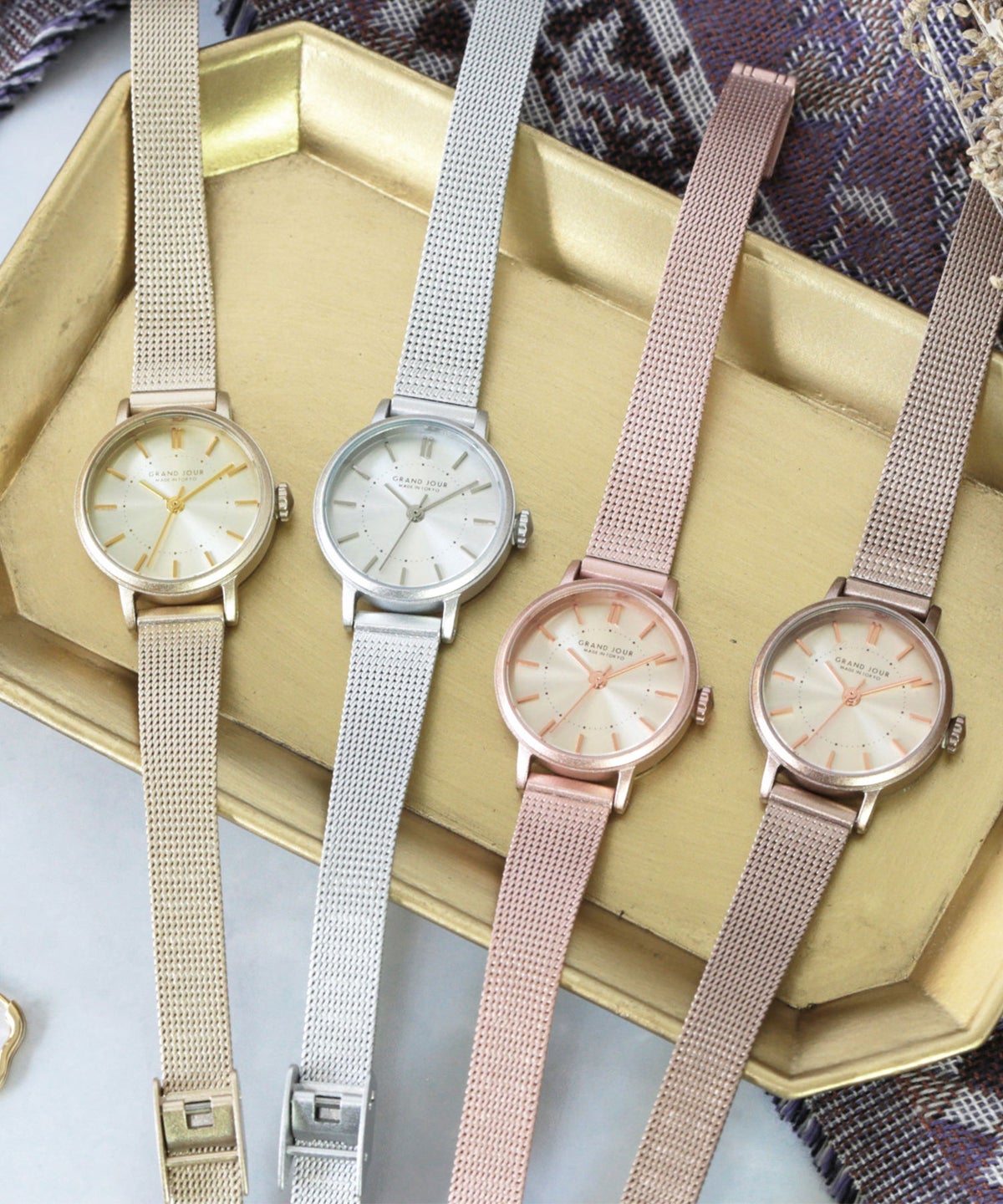 【金属アレルギー対応】 GRAND JOUR メッシュベルトラウンドウォッチ BOX付