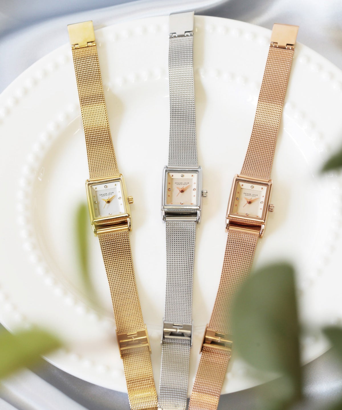 【金属アレルギー対応】 GRAND JOUR メッシュベルトヴォクシーウォッチ BOX付