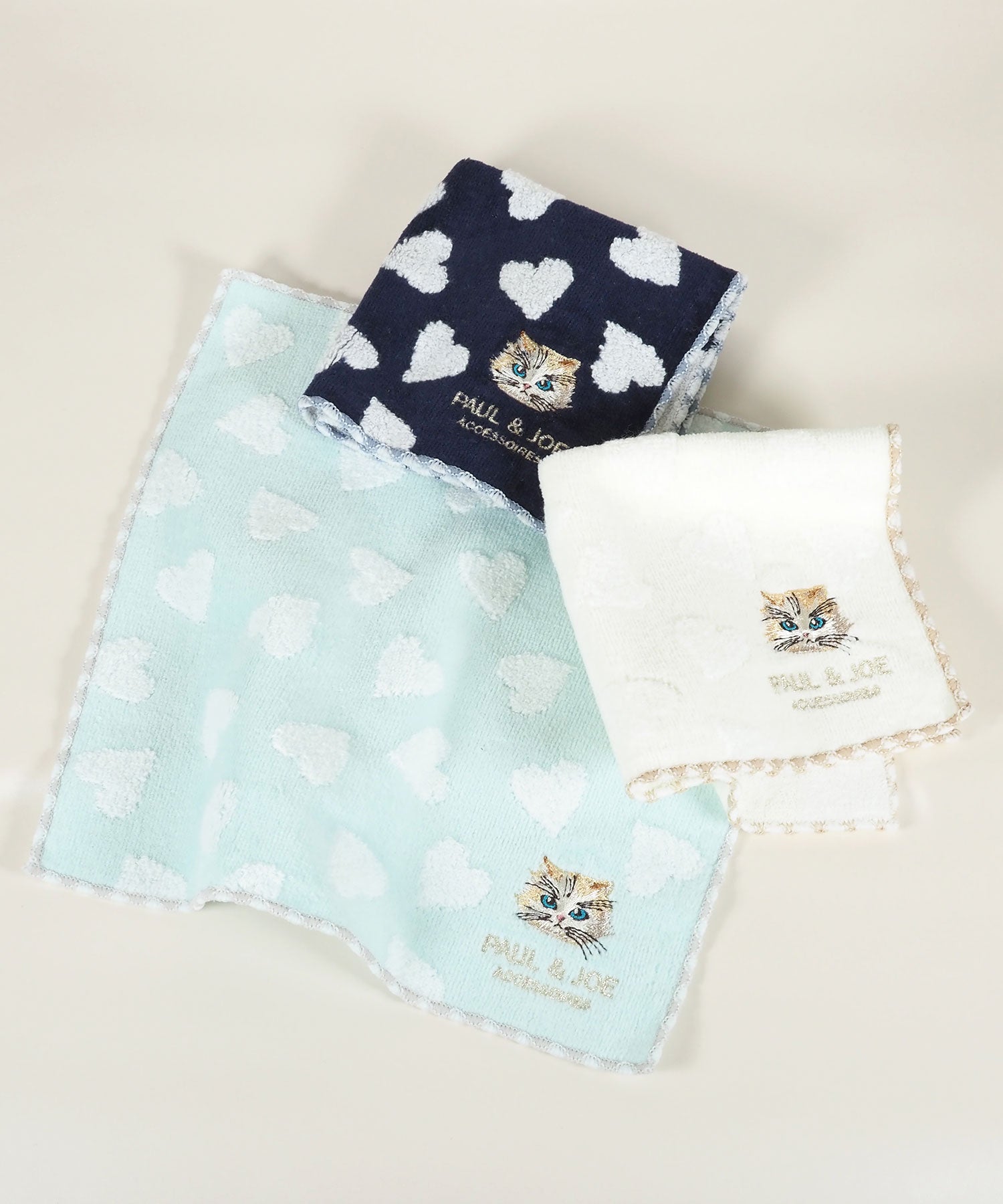 ポール＆ジョージプシー刺繍ハートタオルハンカチ