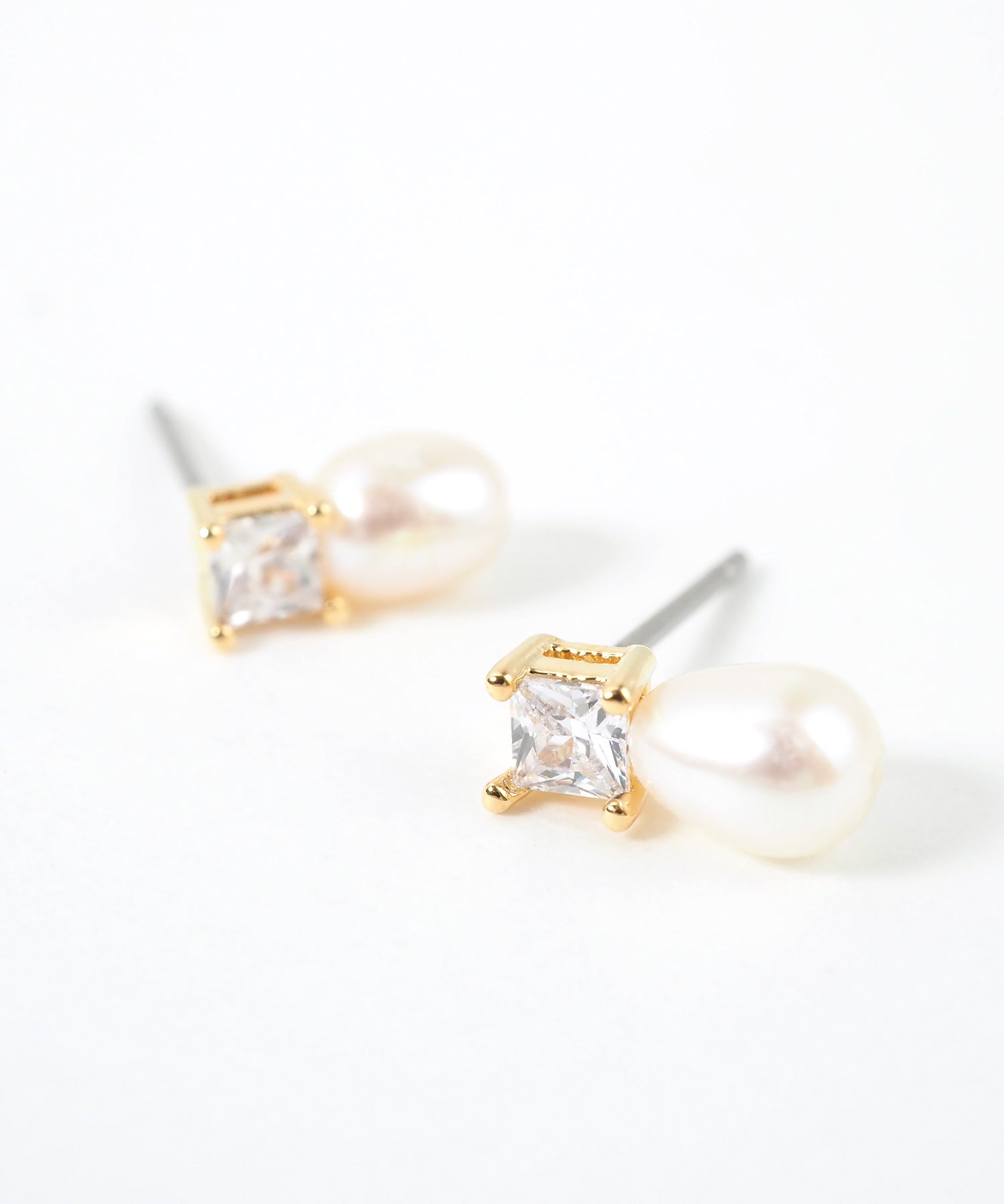 ギフトセット】淡水パールチタンポストピアス＆ネックレスセットBOX