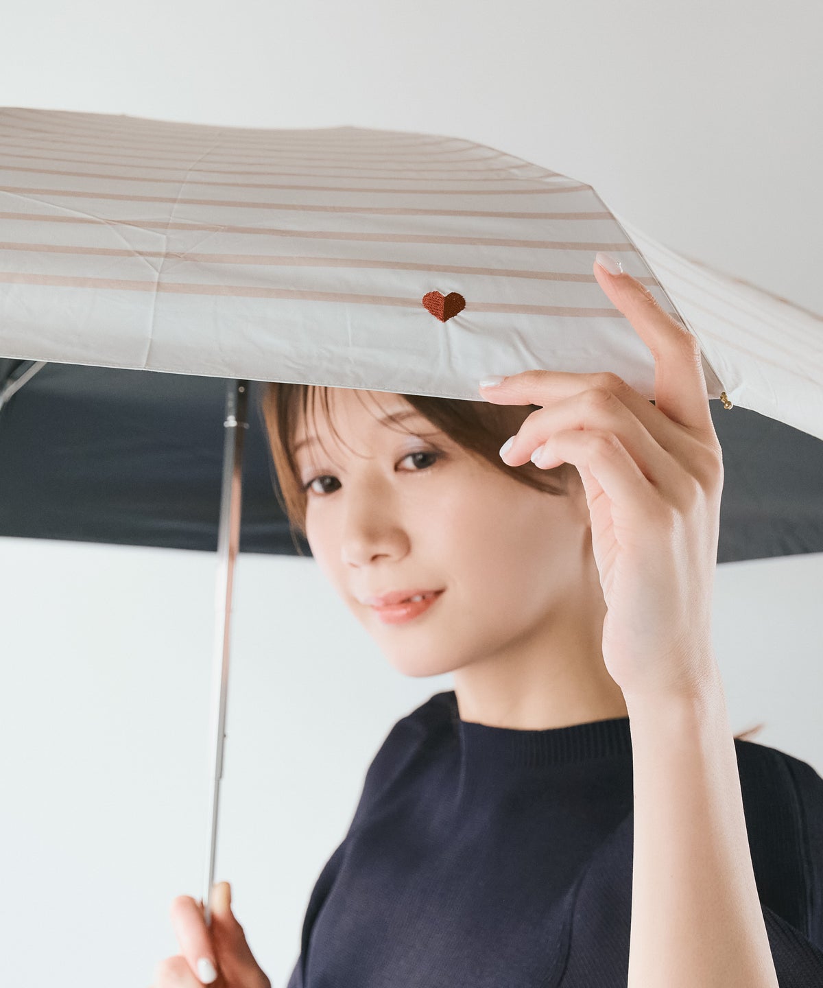 遮光ハート刺繍ボーターミニ 折りたたみ晴雨兼用日傘