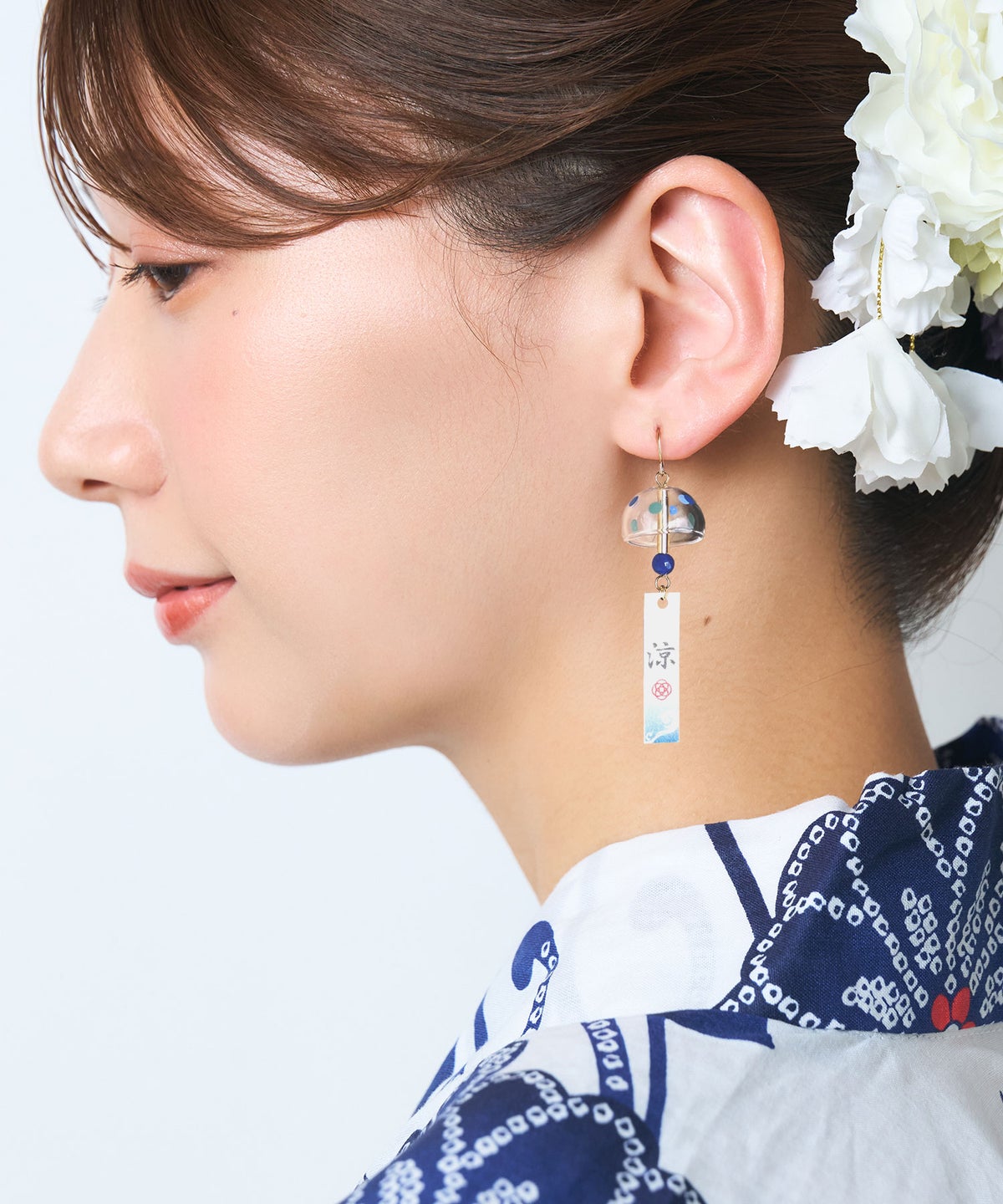 和モダン風鈴＆うちわアシンメトリーフックピアス【雅 -MIYABI-】