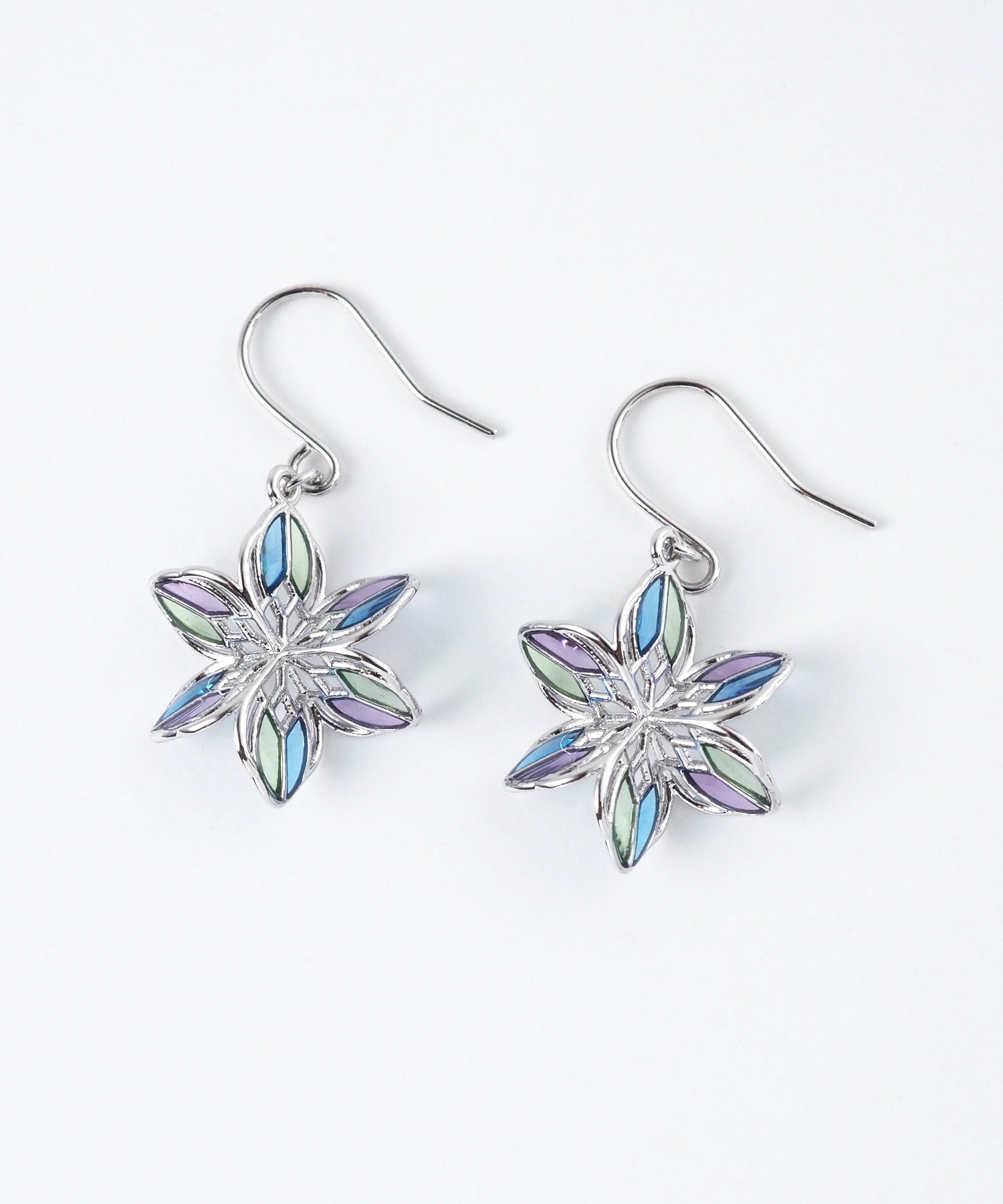MONAKA フラワーモチーフ ピアス MONAKA jewellery モナカジュエリー