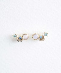 ナチュラルストーンクレセントムーンチタンポストピアス【MUK Dreamy stone】
