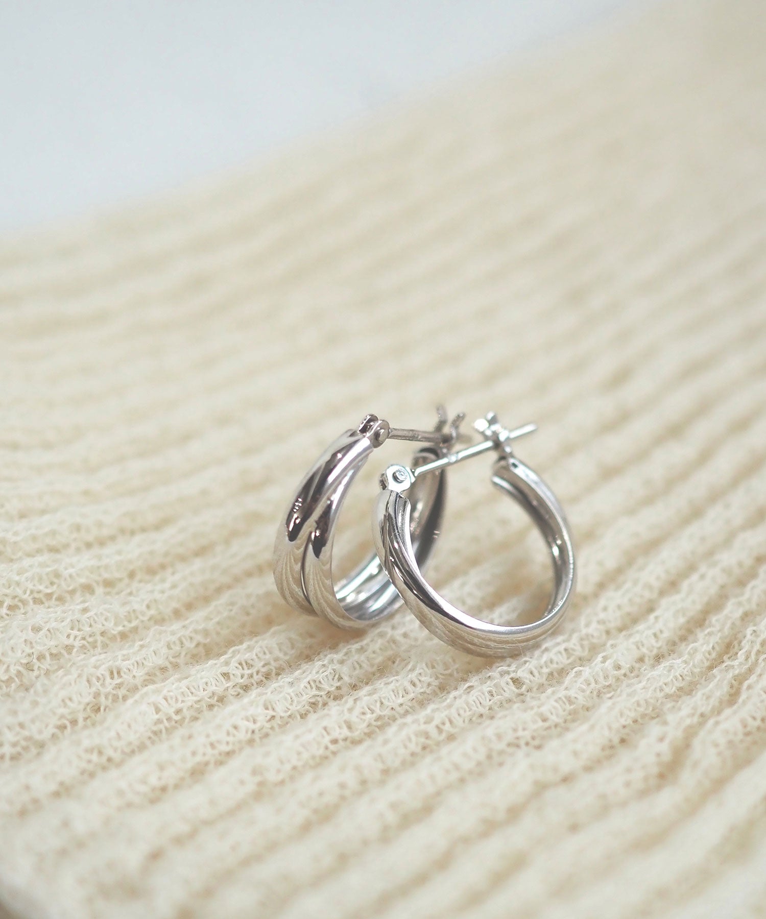 ピアス　No.4932 web限定】[SV925]デュアルエッセンスフープピアス | 【公式】MUK