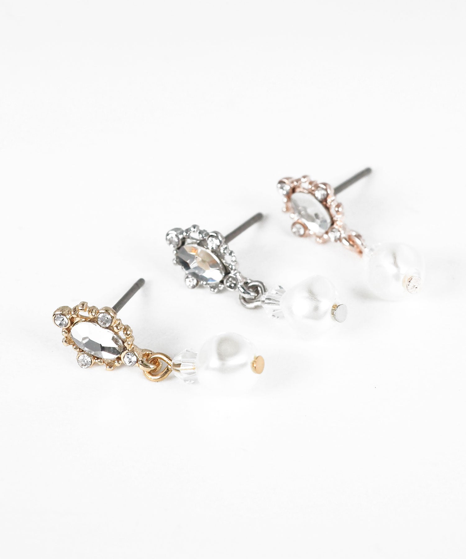 クラシカルビジュードロップパールチタンポストピアス