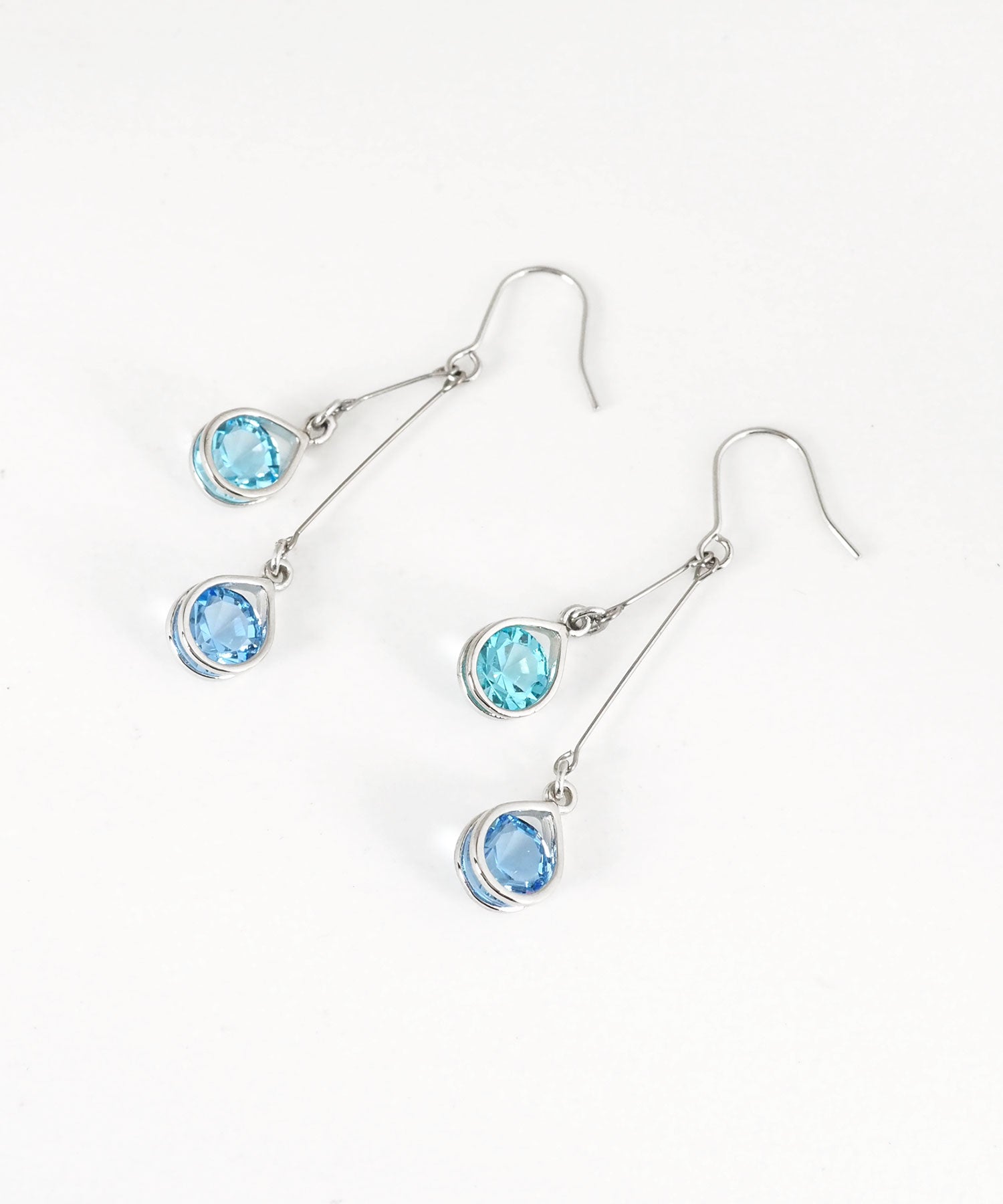 ダブルドロップビジューフックピアス