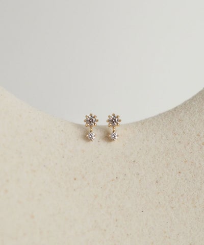ピアス